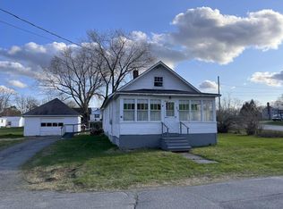 23 Towne Rd, Madison, ME 04950