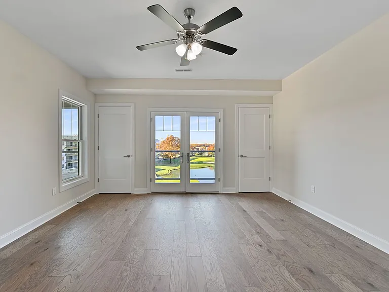5233 Highpointe Lakes Dr #401 — Photo 43
