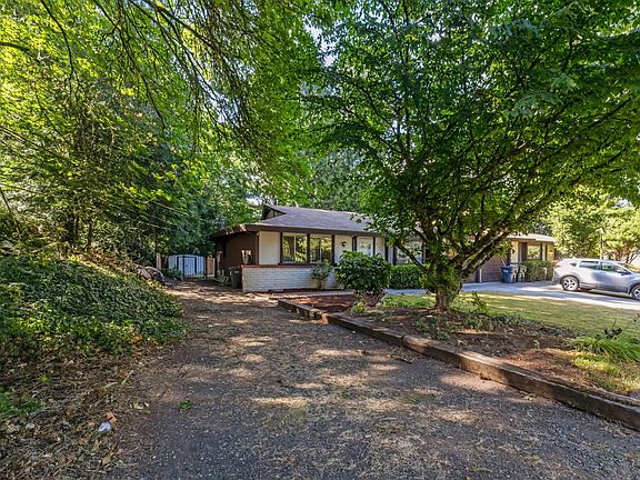 3rd image of 6102 44th Ave NW #6102