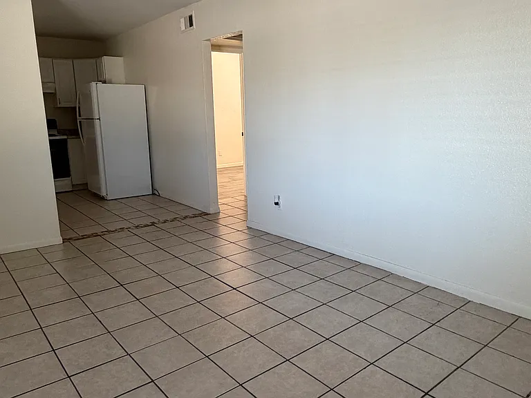 1420 E Brown St #C — Photo 7