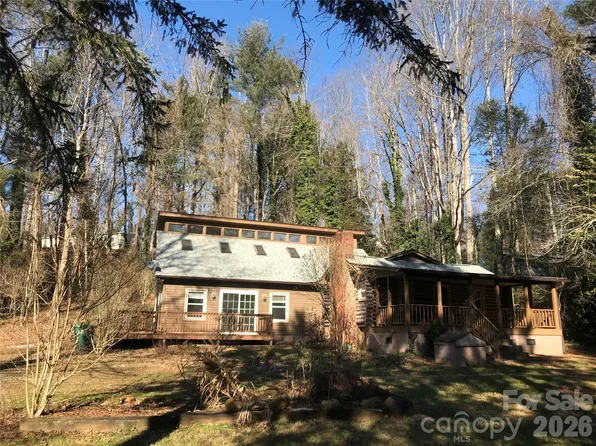 545 Avery Creek Rd, Arden, NC 28704