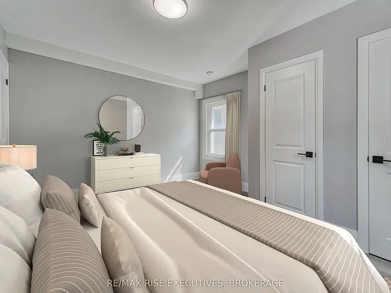 130 Carruthers Ave #3 — Photo 10