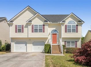 172 Richmond Dr, Hiram, GA 30141