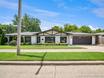 1342 S Columbia Ave, Tulsa, OK, 74104