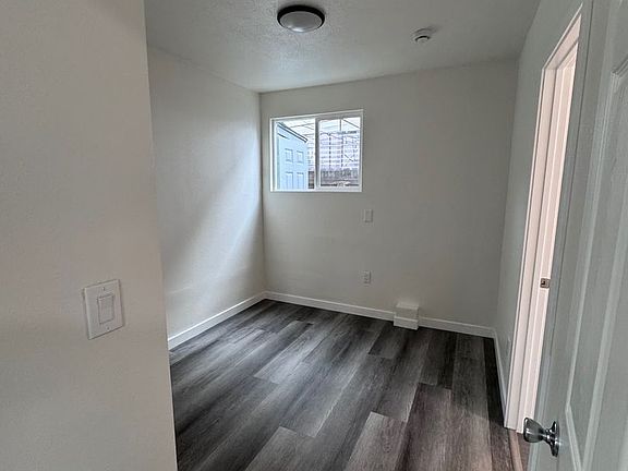 5th image of 2728 Orchard Pl