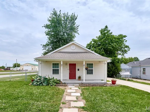 4 W Adams St, Bowling Green, MO 63334