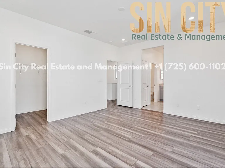 11828 Black Canary Ave — Photo 13