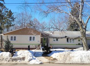 204 Brand Ave, Faribault, MN 55021