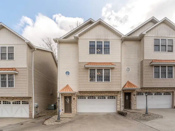 114 Claremont Ct, Morgantown, WV 26501