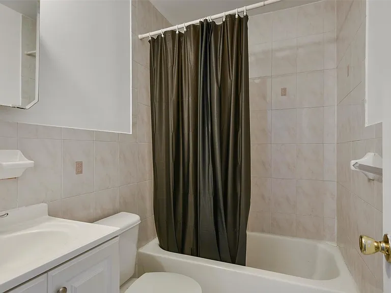 3546 Huguenot Ave #2 — Photo 15