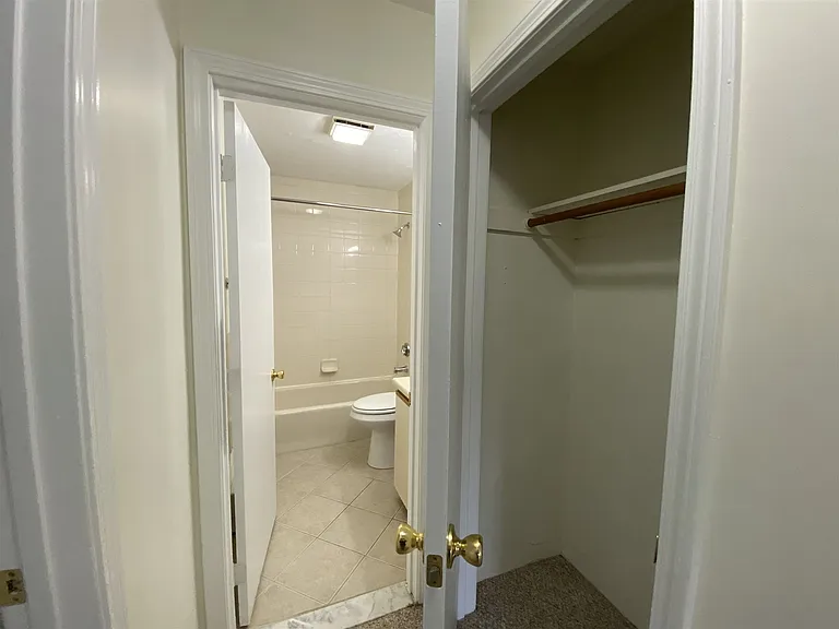 383 Huse Rd #9 — Photo 18
