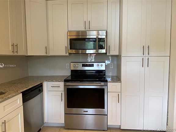 4th image of 16471 Blatt Blvd APT 105