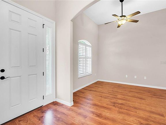 3rd image of 13701 Calle De Ora Ct