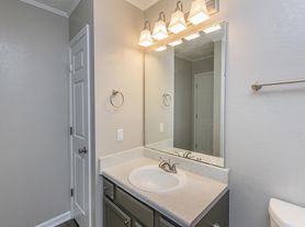 Retreat at Towne Crossing