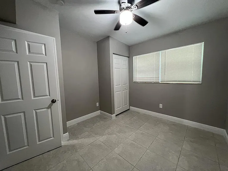 3990 Plum Tree Dr — Photo 8