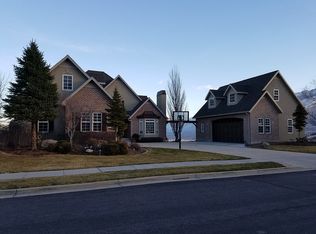 627 E Rocky Knoll Ln, Draper, UT 84020