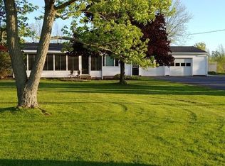 2916 Noble Rd, Seneca Falls, NY 13148