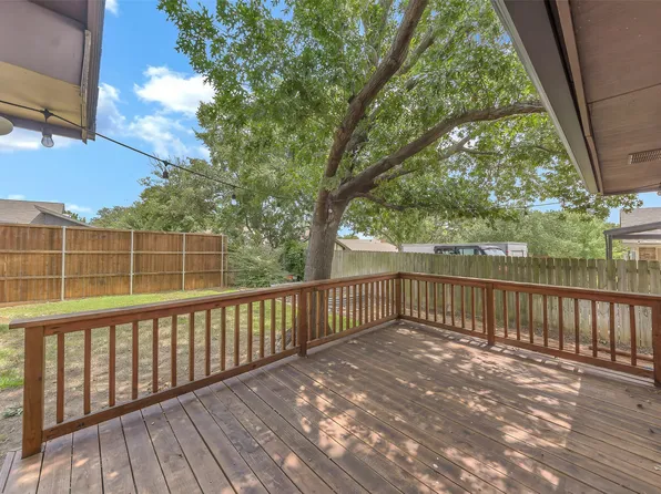 1401 San Gabriel Dr, Denton, TX 76205