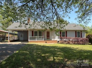 107 Plum Tree Dr, Kings Mountain, NC 28086