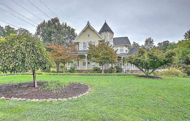 1st image of 1005 Bard Ln #1