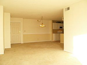 5th image of 509 Aurora Ave Unit 319