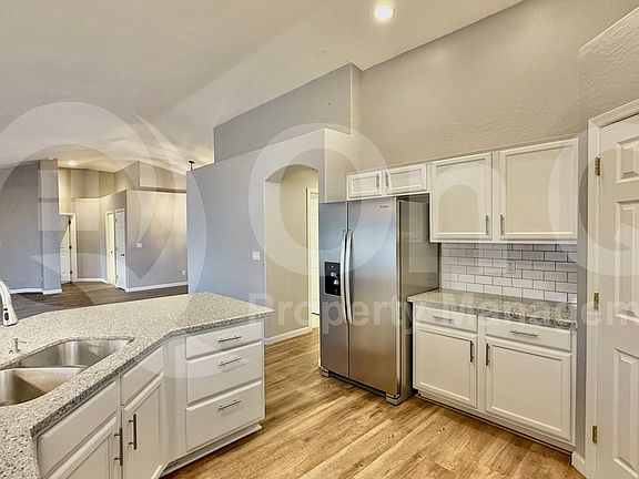 4th image of 23803 N Bridle Way