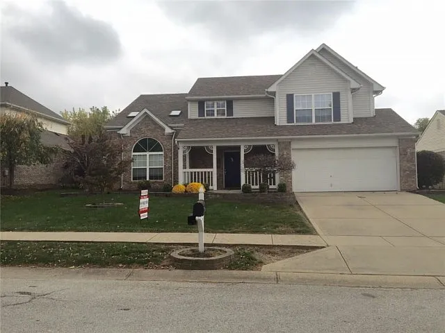 7820 Almond Dr photo 1