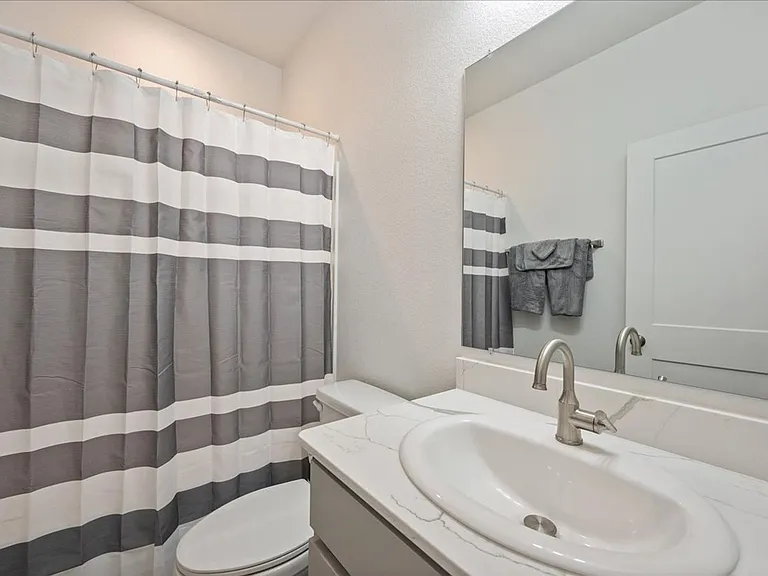1724 Richard Martin Dr — Photo 18
