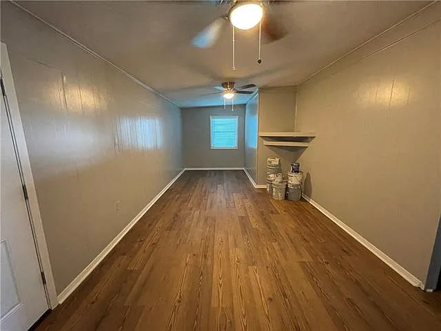 1 bed, 1.0 bath, 875 sqft, $1,300 — Photo 3