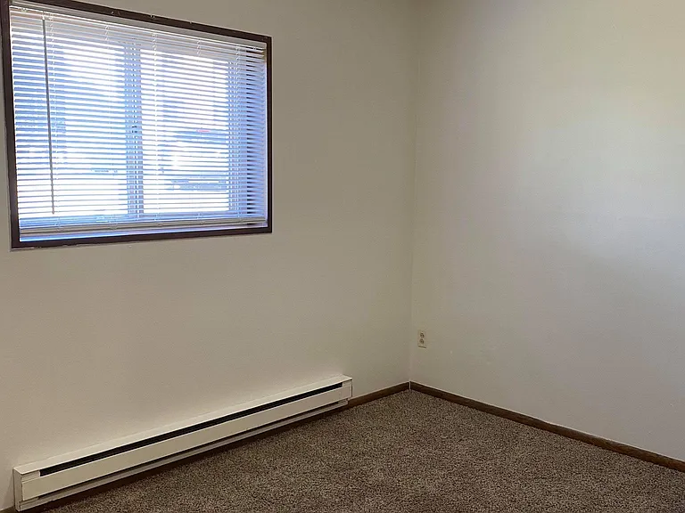 Skaff Apartments - Moorhead — Photo 111
