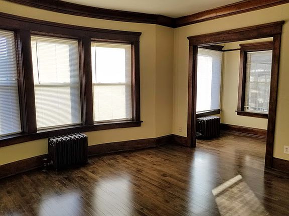 2nd image of 3022 W National Ave APT 1