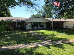 451 W Wishart St, Monett, MO 65708