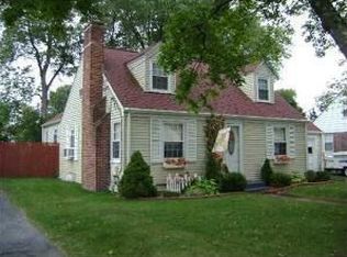 50 Mystic Dr, Warwick, RI 02889