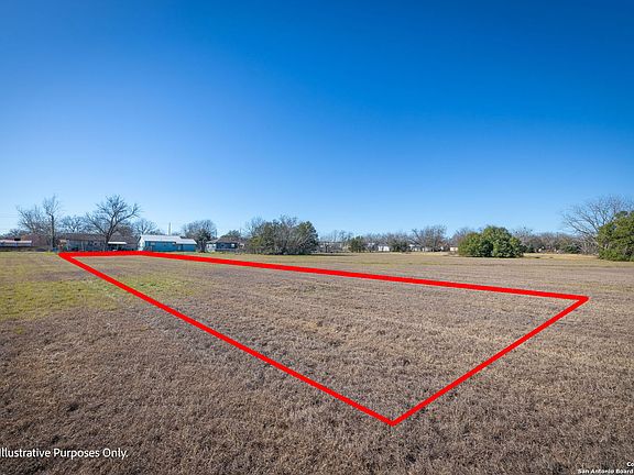 4th image of TBD E Pine St. LOT 1
