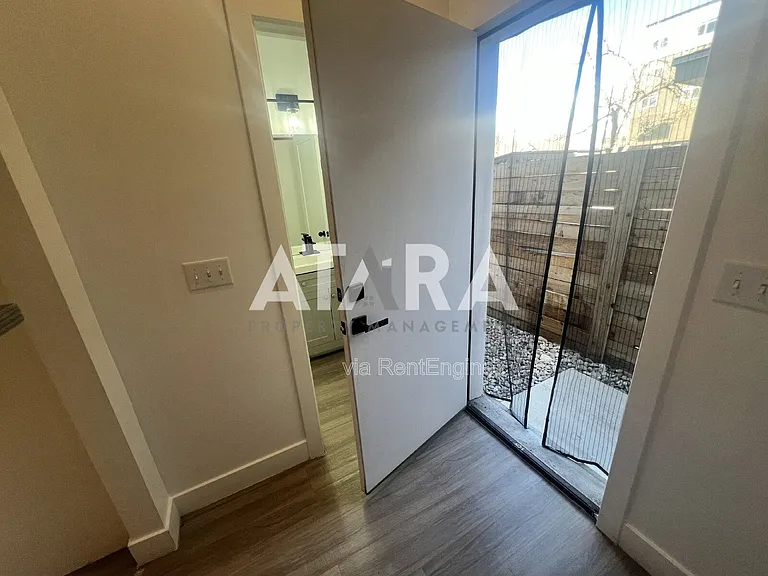 909 W Euclid Ave #3 — Photo 11