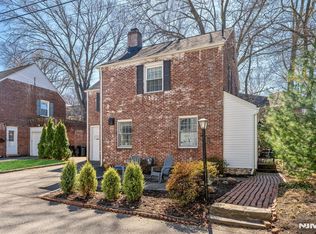 3 Ashburn Pl, Fair Lawn, NJ 07410