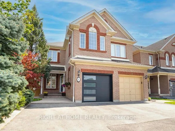1 Ridgeway Ct, Vaughan, ON L6A 2R6