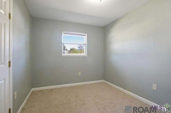 11034 Old Hammond Hwy — Photo 11