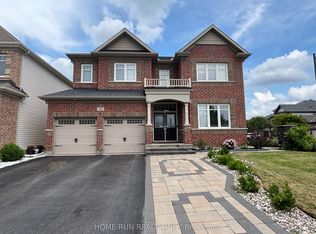 235 Asturcon St, Ottawa, ON K2V 0B1