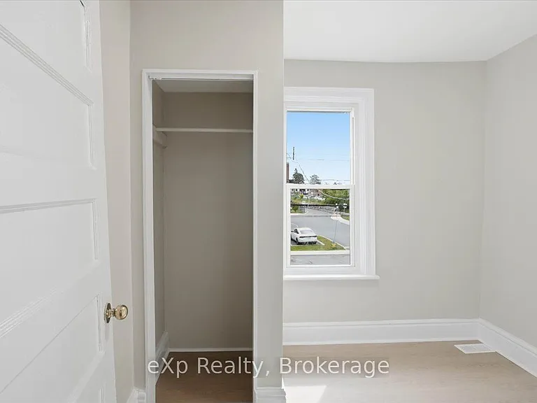 132 Macdonald Ave — Photo 20