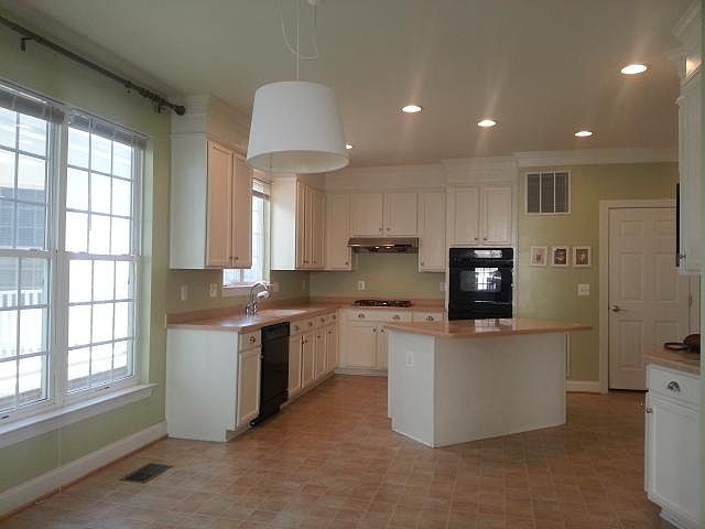 1st image of 5667 Lierman Cir