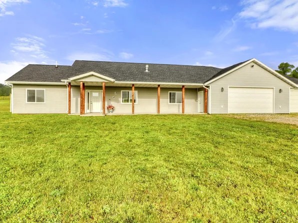 30822 Carefree Ln, Frazee, MN 56544