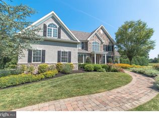 113 Perry Ln, Newtown, PA 18940