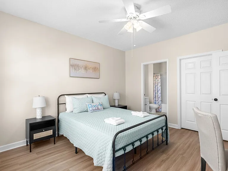 5801 Oyster Catcher Dr #723 — Photo 23