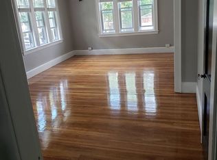 7 Cedar St APT 3, Salem, MA 01970