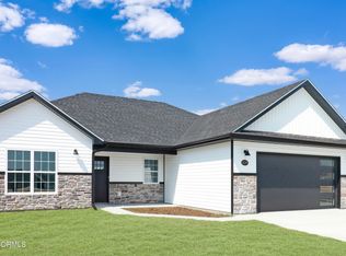 15290 General Dr, Ashland, MO 65010