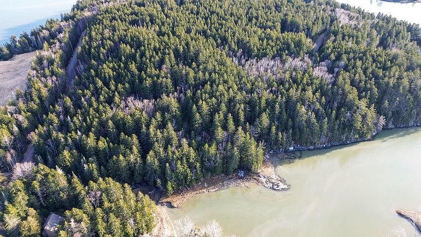 2nd image of 2-2A-001-A Holway Point