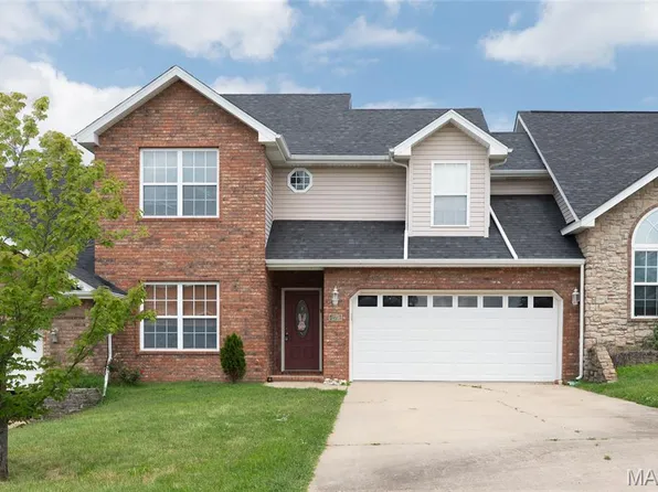 279 Carmel Valley Way #C, Saint Robert, MO 65584