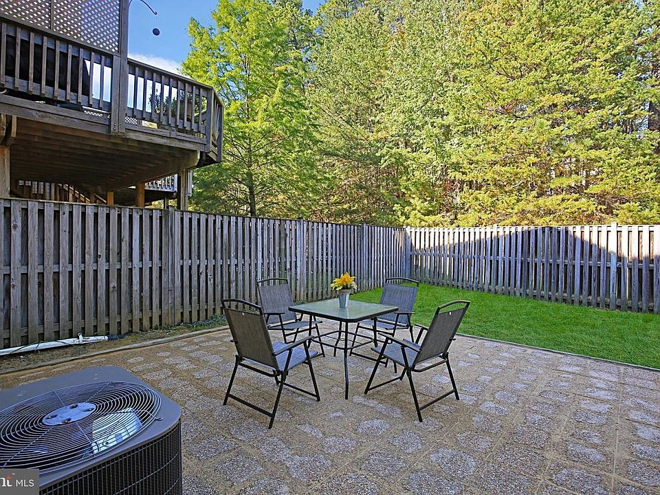 2nd image of 12308 Quilt Patch Ln
