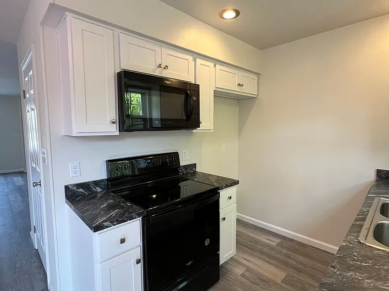 509 Old Forge Dr — Photo 13